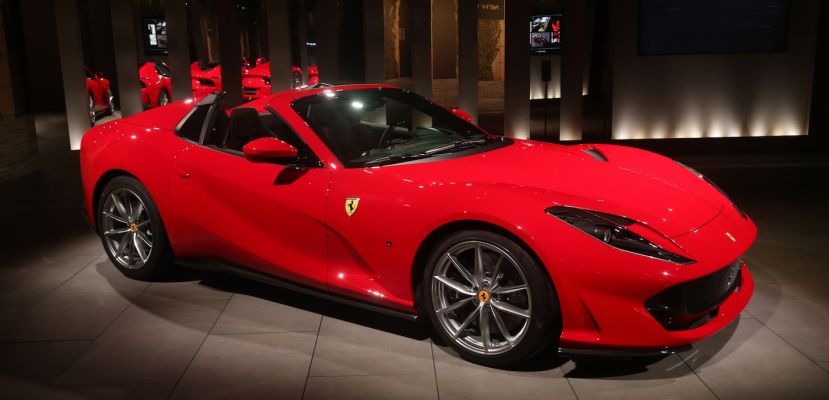 Dünyanın En Güçlü Seri Üretim Üstü Açık Otomobili Ferrari 812 GTS Türkiye’de!