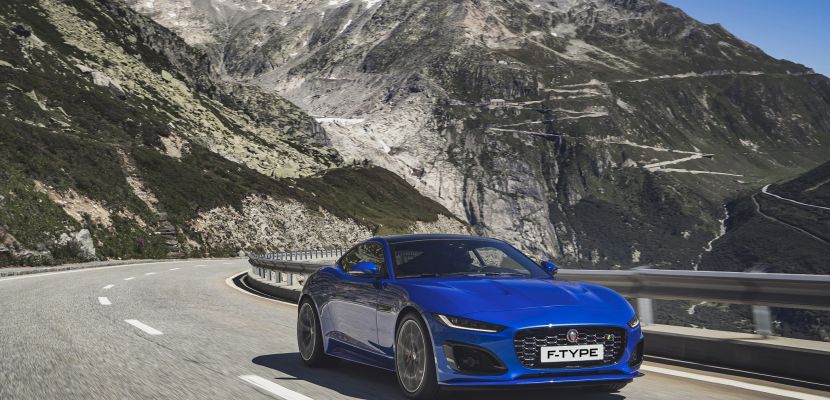 Jaguar’ın Süper Spor Otomobili Jaguar F-TYPE Yenilendi