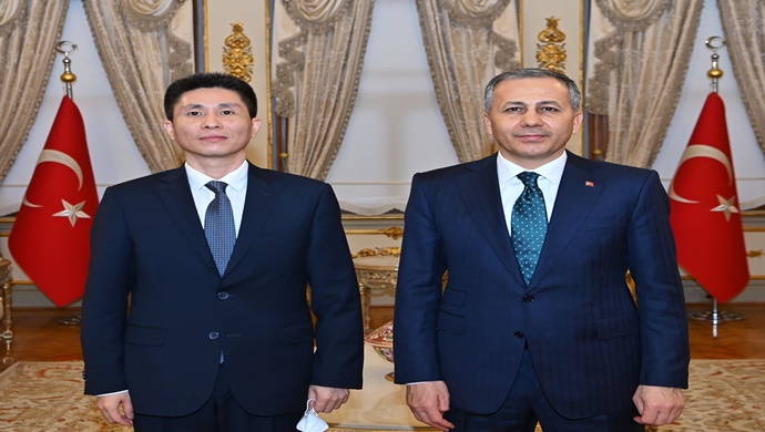 Çin Halk Cumhuriyeti İstanbul Başkonsolosu Cui Wei, Vali Yerlikaya’yı Ziyaret Etti