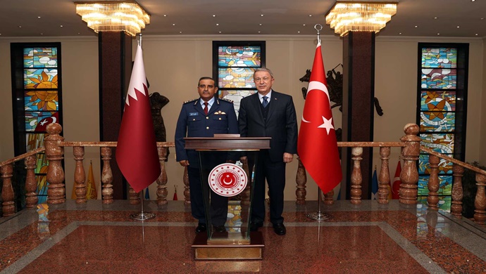 Millî Savunma Bakanı Hulusi Akar, Katar Genelkurmay Başkanı Korg. Salem Bin Hamad Al-Aqeel Al-Nabet’i Kabul Etti