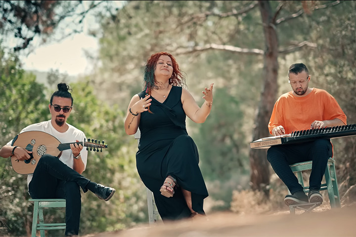 Grup Kehribar “Zeytin Dalı” adlı şarkılarını müzikseverlerle buluşturdu